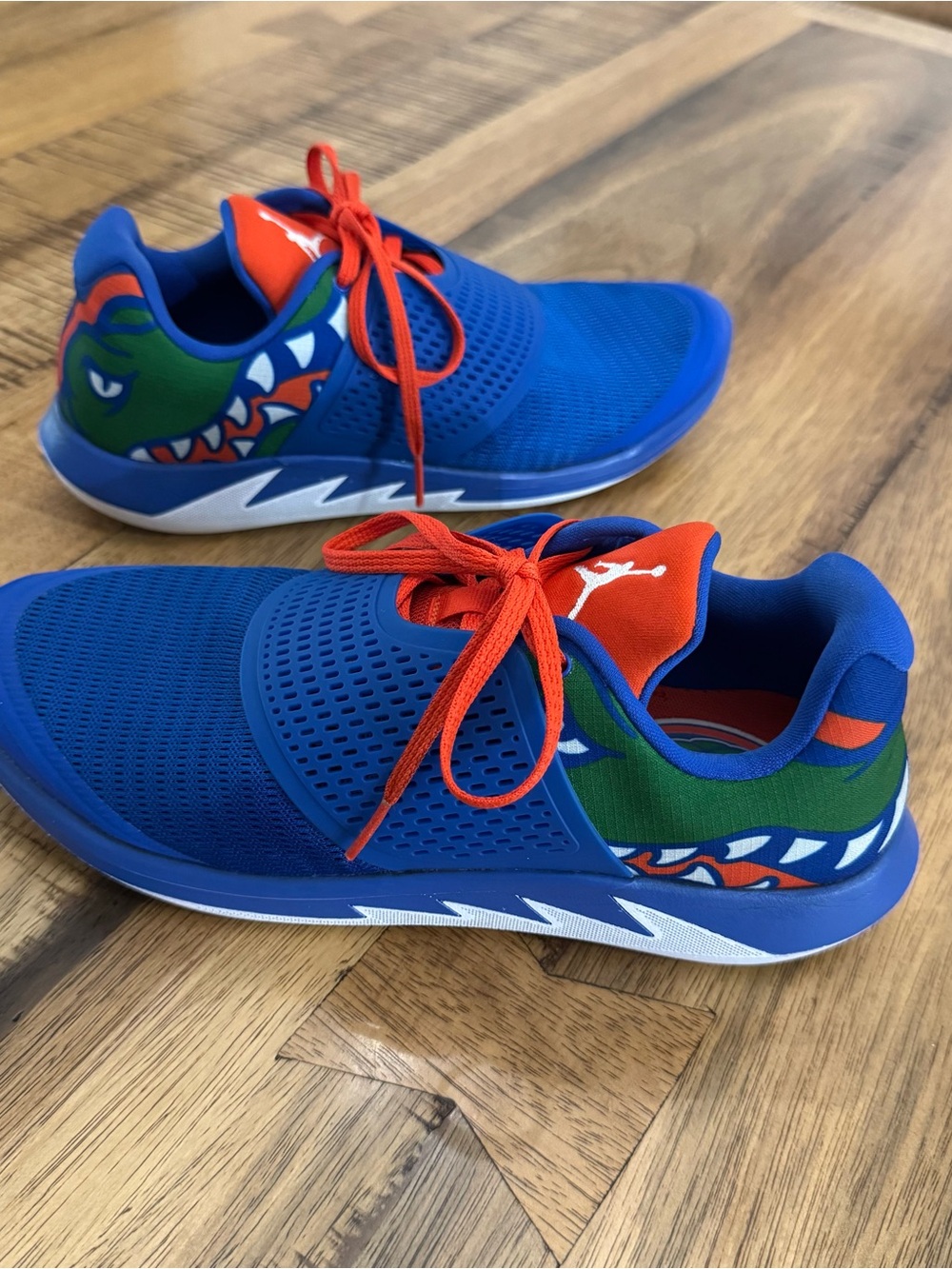 Jordans Grind 2 Florida Gator shoes men’s 6.5 or women’s 8